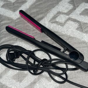 Hot Tools Flat Iron 1 inch